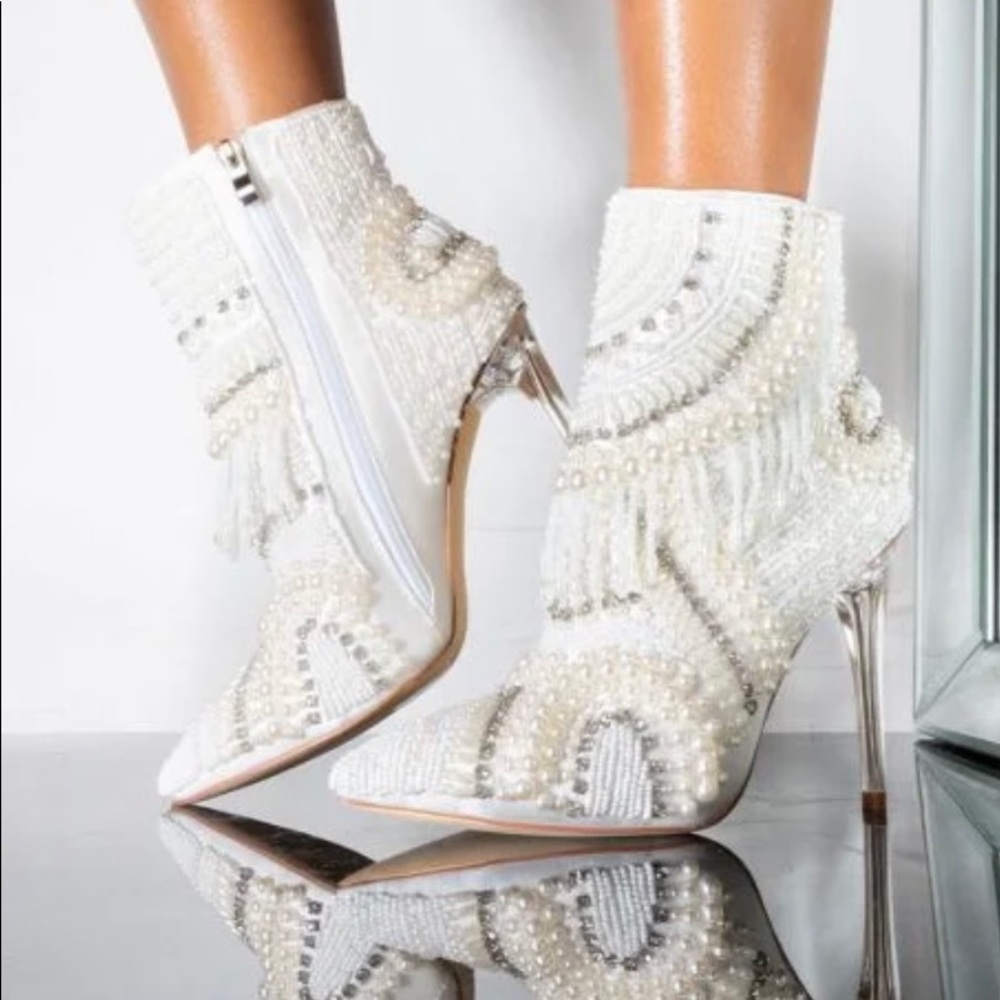 AZALEA WANG Pearl Booties